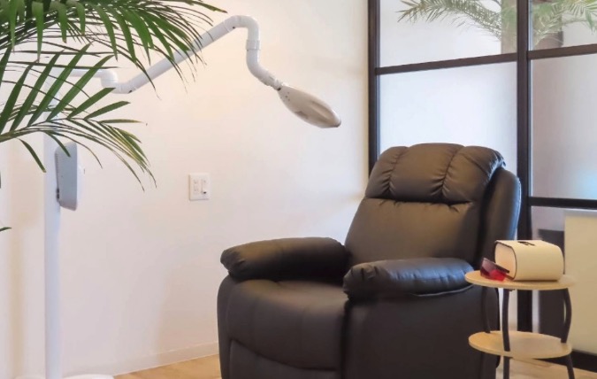 町田セルフホワイトニングサロン Ecru(エクリュ)